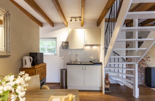 Middelburg House | Romantic cottage for two people, quietly located on the edge of the historic city of Middelburg, the beach easily accessible by bicycle