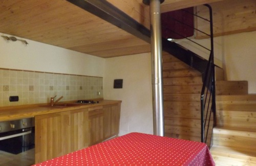 Brengon House | Romantic little house. Spring HARMONIES, May Discounts