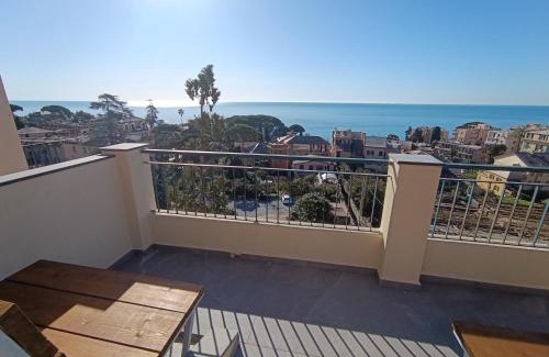 Sant'Ilario Apartment | Romantic Loft Sea View Nervi