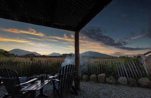 Annalong Cabin | Romantic Rural Retreat - Rustic Cabin in the Mournes with Private Hot Tub