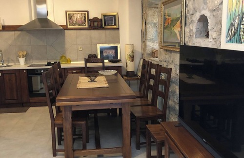 Bacina Villa | Romantic Stone House for family & couples near Dubrovnik and Split