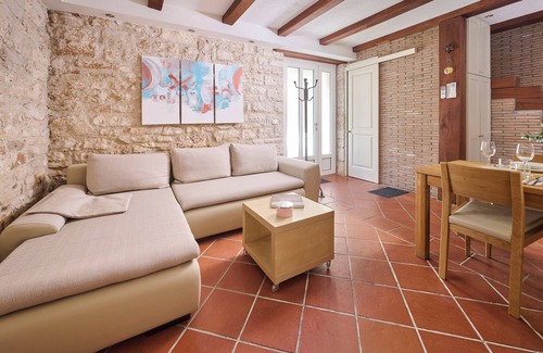 Umag House | Romantic stone house in the center of Umag next to the beach!