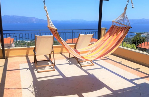 Kalamos Villa | Romantic Villa, panoramic sea view & explore Athens