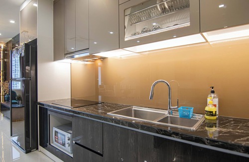 Bach Dang Riverside Apartment | Romantic luxury/modern Europeandesign/HCMC/buivienstreet/D4/D1