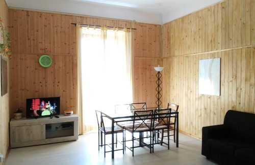 Esquilino Apartment | Rome center near colosseum and station