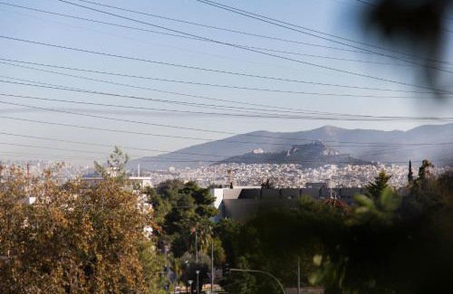 Aigaleo Apartment | 'Romeo & Juliet' Cozy Apartment With Breathtaking View