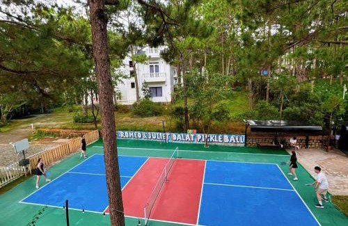 Da Lat Hotel | Romeo & Juliet's Hồ Tuyền Lâm Dalat