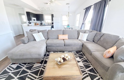 Kitty Hawk Apartment | Roof Deck Views, Deep Soaker Tub, OBX Beaches, Sky High by The East Coast Host