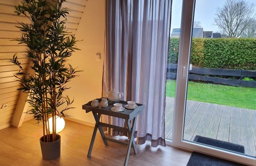 Carolinensiel House | Roof-only house "Murmel 1", Wallbox f. E-cars, fireplace, beach chair, WLAN