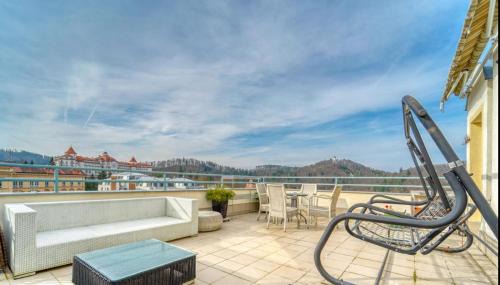 Karlovy Vary Apartment | Rooftop Apartment