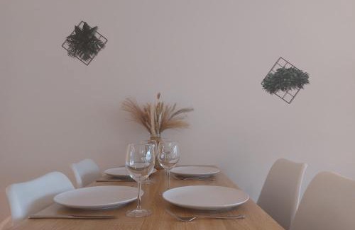 Neu-Ulm Apartment | Rooftop Apartments - Stillvolles Apartment 4P nahe Glacis Center