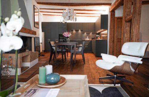 Niederdorf Apartment | Rooftop Chalet 2-Level Apartment in Old Town
