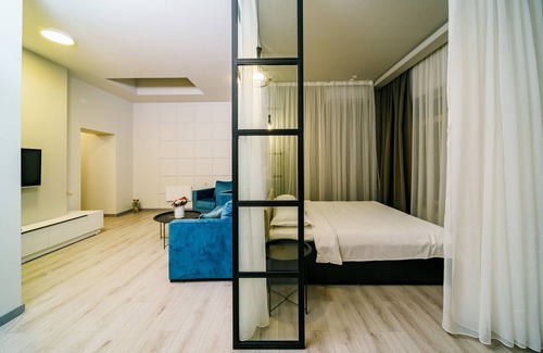 Kentron Hotel | Rooftop City View 2-Bedroom Apartment in the heart of Yerevan by Sweet Home