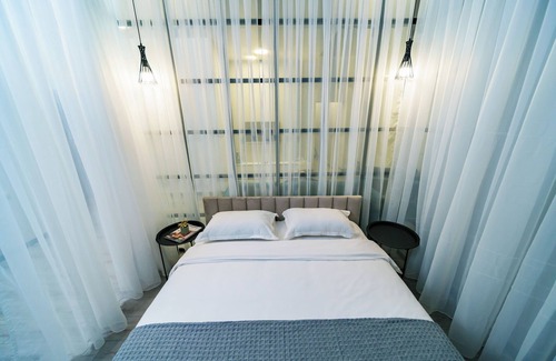 Kentron Hotel | Rooftop City View 2-Bedroom Apartment in the heart of Yerevan by Sweet Home