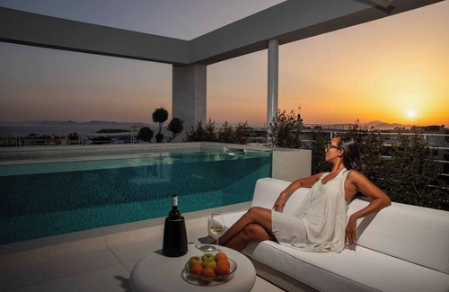 Voula Condo | ROOFTOP LUXURY PENTHOUSE with private SWIMMING POOL