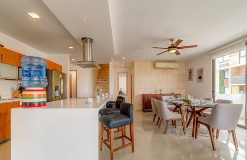 Zazil-ha Condo | Rooftop Oasis | Spa Tub | Pool | Prime Location!