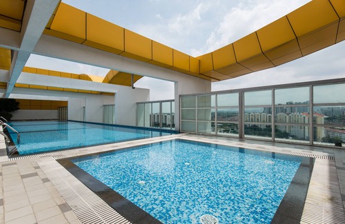 Ara Damansara Apartment | Rooftop Pool, modern, Center PJ Sunway