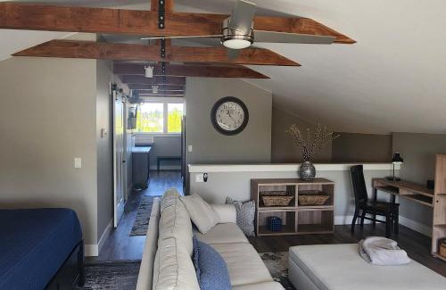 McMinnville House | Rooftop Studio