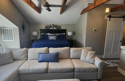 McMinnville House | Rooftop Studio