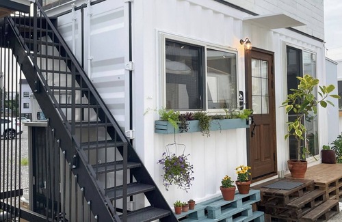Shirahama Cottage | Room 1 Rooftop terrace and private openair hot spring bath Room only /Nishimurogun Wakayama