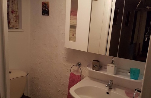 Regusse House | ROOM 13 M2 INDEPENDENT ENTRY