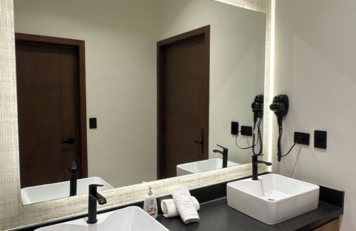 Culiacan Apartment | Room 3 minutes from exclusive area of Culiacan. 101