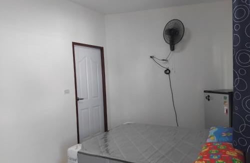 Nai Muang House | room 9 still available for MotoGP