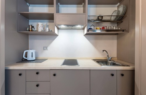 Licata Apartment | Room 'Al Duomo - Camera King' with Shared Terrace, Wi-Fi and Air Conditioning