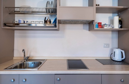 Licata Apartment | Room 'Al Duomo - Junior Suite' with Shared Terrace, Wi-Fi and Air Conditioning