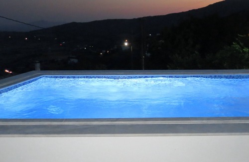 Pitrofos Villa | Room-andoni's House in Pitrofos Andros i