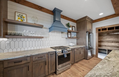 Banner Elk House | Room At The Top In Eagles Nest: Luxury home with huge views and firepit!