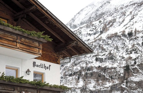 Val di Vizze Apartment | Room 'Bartlhof Torwand' with Mountain View, Shared Terrace and Wi-Fi