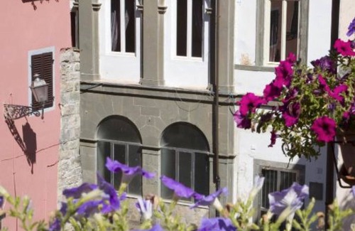 Bagni di Lucca Apartment | Room 'Camera Standard Doppia' with Shared Garden, Wi-Fi and Air Conditioning