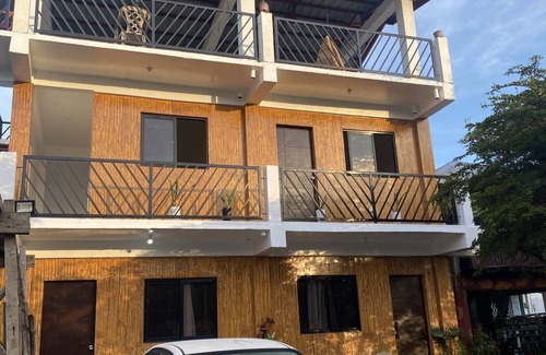 Alaminos House | ROOM D - Studio Type Room Good for 4-6pax