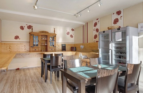 Sankt Georgen im Schwarzwald Apartment | Room 'Doppelzimmer Mit Balkon 29' with Shared Garden, Balcony and Wi-Fi