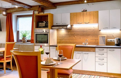Valle Aurina Apartment | Room 'Ederhof 6' with Mountain View, Shared Terrace and Wi-Fi