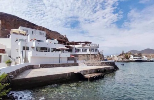 Pucusana Apartment | Room H3 in beautiful Las Ninfas Beach