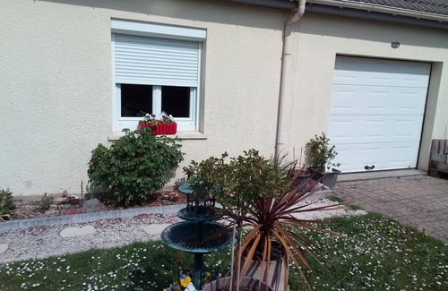 Etalondes Bed & Breakfast | Room in a detached house with terrace and garden.