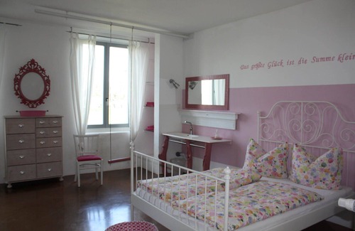 Schorrentin Other | Room in an old manor with an artistic atmosphere