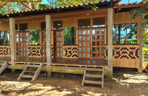 Iquitos Bed & Breakfast | Room in bungalow in front of the lake, in the heart of Iquitos