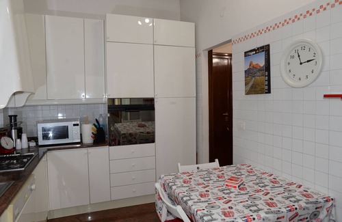 Tor di Quinto House | Room in Guest Room - Emilio's Home Triple Room in our Cozy and Comfortable Establishment