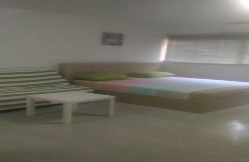 Ban Mai House | Room in Studio - T8 Guest House Don Mueang Challenger Triple Room