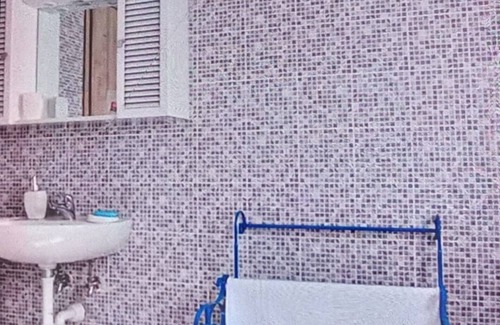 Case Del Bevano Bed & Breakfast | Room 'La Fattoria - Camera Suite' with Shared Garden, Wi-Fi and Air Conditioning