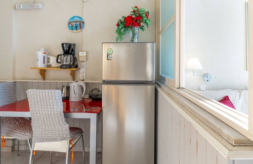 Panormos Apartment | Room 'Maisonette Two Split Level No 5' with Sea View, Wi-Fi and Air Conditioning