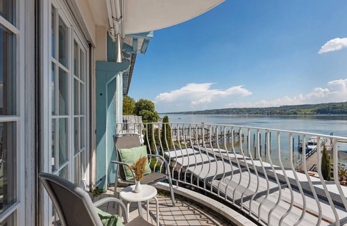 Reichenau Apartment | Room 'Mit Seeblick Und Balkon' with Lake View, Shared Terrace and Wi-Fi