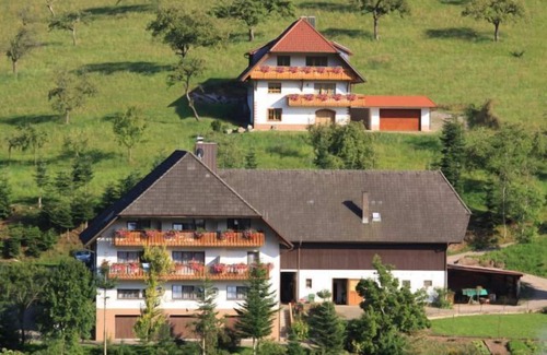 Oberharmersbach Apartment | Room no. 4 with balcony