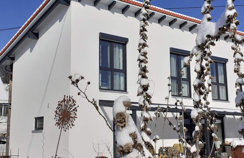 Bad Urach Apartment | Room 'No. 4' with Shared Terrace, Communal Garden and Wi-Fi