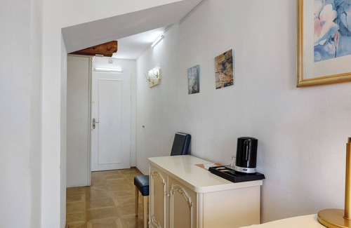 Reichenau Apartment | Room 'O Seeblick' with Shared Terrace, Balcony and Wi-Fi