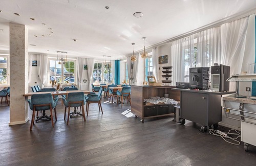 Reichenau Apartment | Room 'O Seeblick' with Shared Terrace, Balcony and Wi-Fi