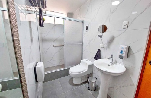 Callao Apartment | Room on the 1st floor w/private bathroom, 10 minutes from the arpt.